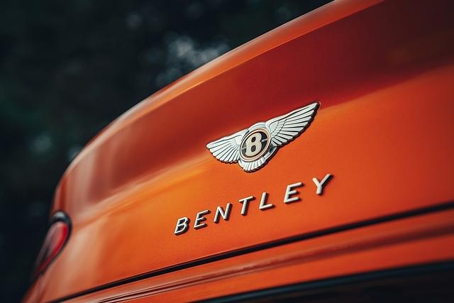 Das Bentley Emblem findet sich überall am Auto