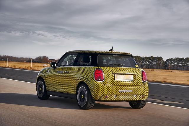 Mini Cooper SE Prototyp - gerade einmal 150 km/h schnell