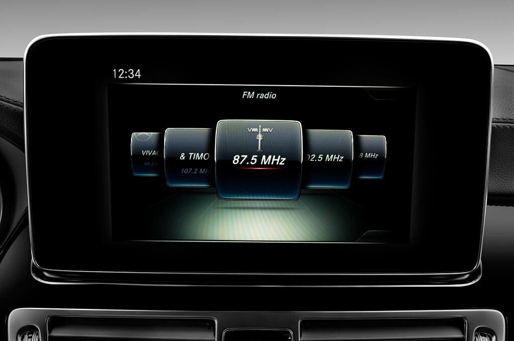 Mercedes CLS Shooting Brake (Baujahr 2016) 63 AMG S 5 Türen Radio und Infotainmentsystem