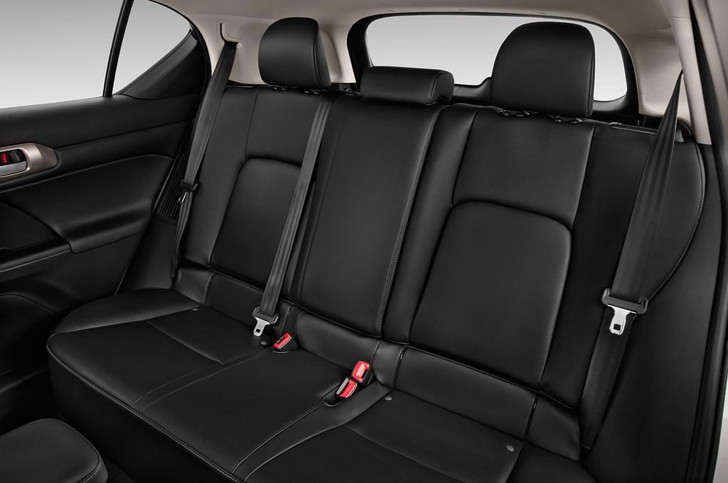 Lexus CT 200H (Baujahr 2014) Luxury Line 5 Türen Rücksitze