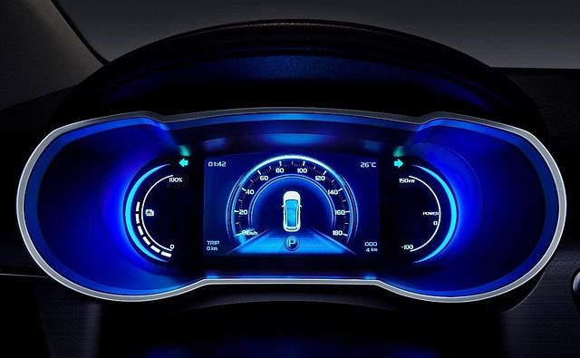 Digitale Instrumente im Volvo Stil im Geely Emgrand GSE
