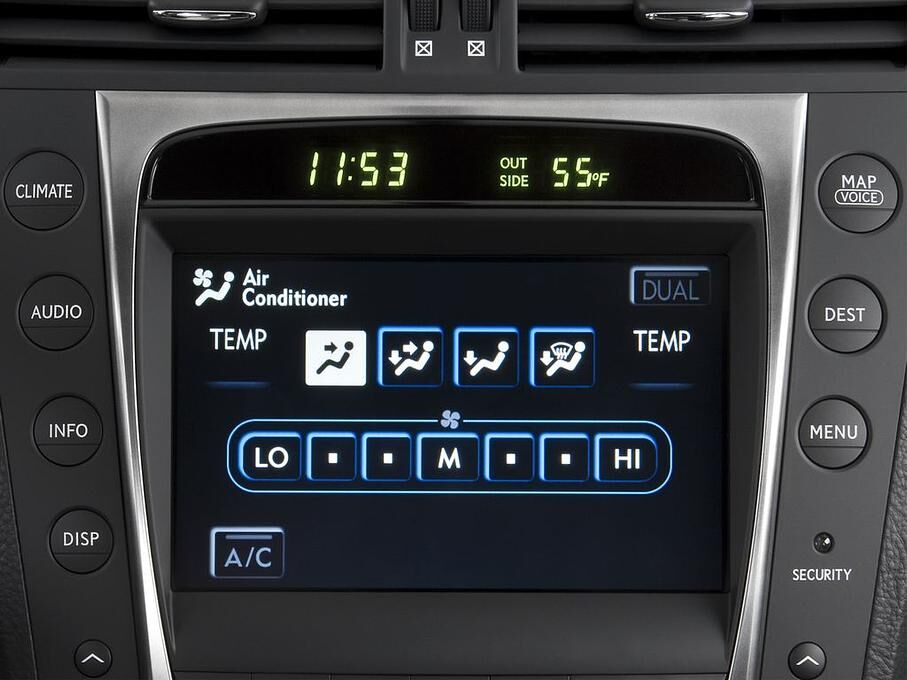 Lexus GS (Baujahr 2010) 350 4 Türen Radio und Infotainmentsystem