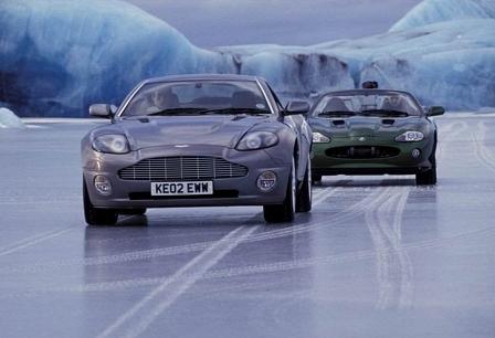 Aston Martin Vanquish James Bond 007 (Bild: Aston Martin)