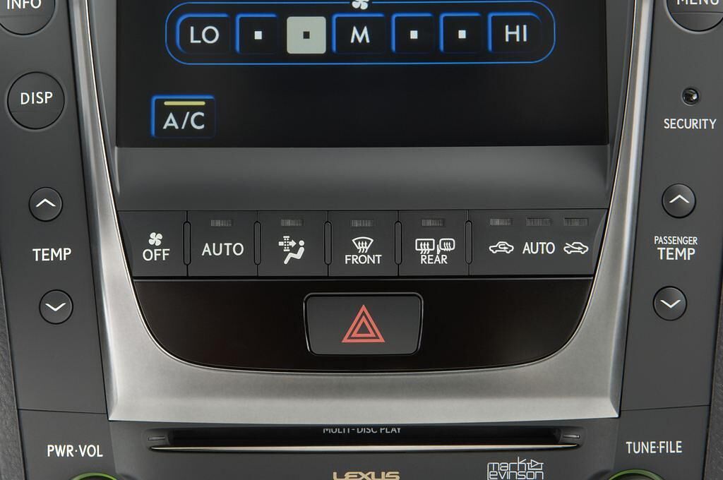 Lexus GS (Baujahr 2010) 460 4 Türen Temperatur und Klimaanlage