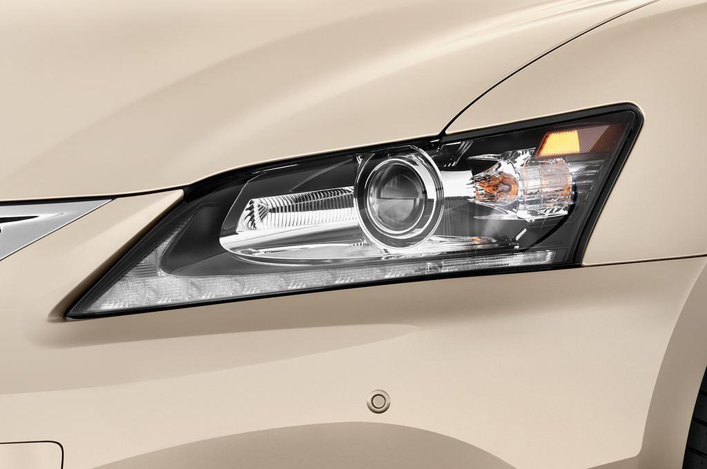 Lexus GS (Baujahr 2012) Executive Line 4 Türen Scheinwerfer