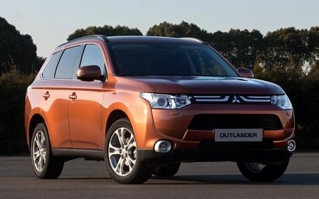 Mitsubishi Outlander, Vorgängermodell