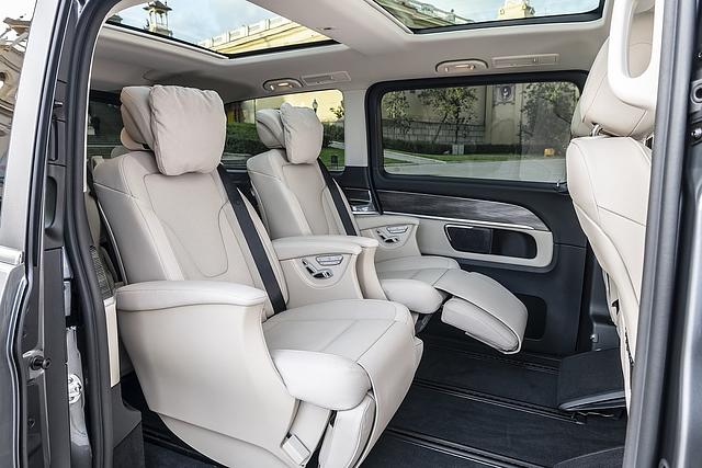 Mercedes V 300d - neue Luxussitze im Fond