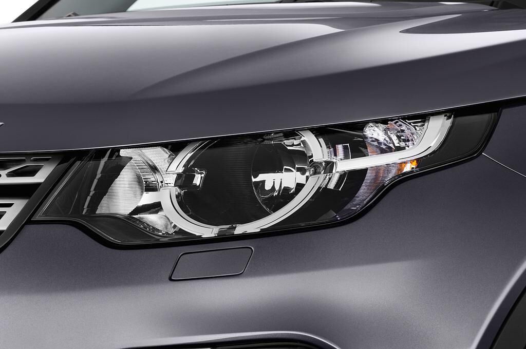 Land Rover Discovery Sport (Baujahr 2016) HSE Luxury 5 Türen Scheinwerfer