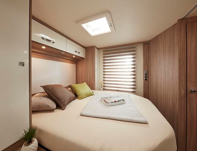Das Queensbett im Lyseo Time T736