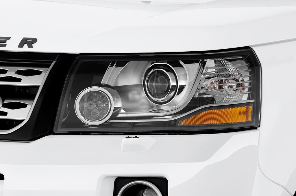 Land Rover Freelander 2 (Baujahr 2013) SE 5 Türen Scheinwerfer