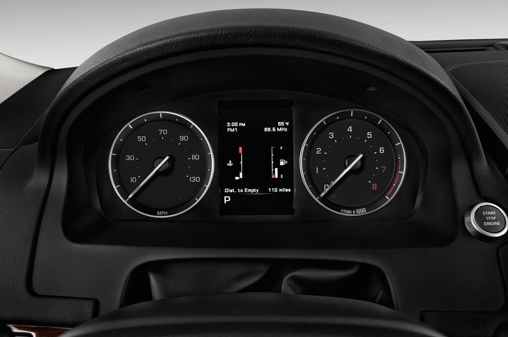 Land Rover Freelander 2 (Baujahr 2013) SE 5 Türen Tacho und Fahrerinstrumente