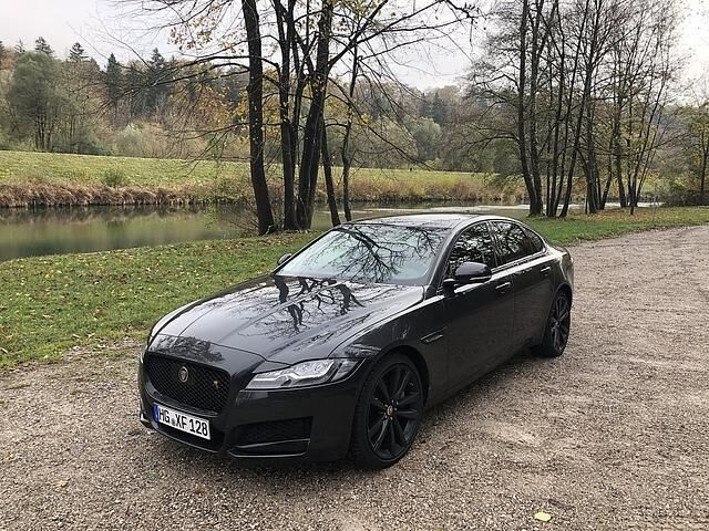 Jaguar XF 30d - mit einem kraftvoller V6-Diesel