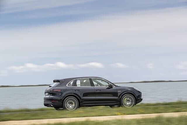 Porsche Cayenne e-Hybrid