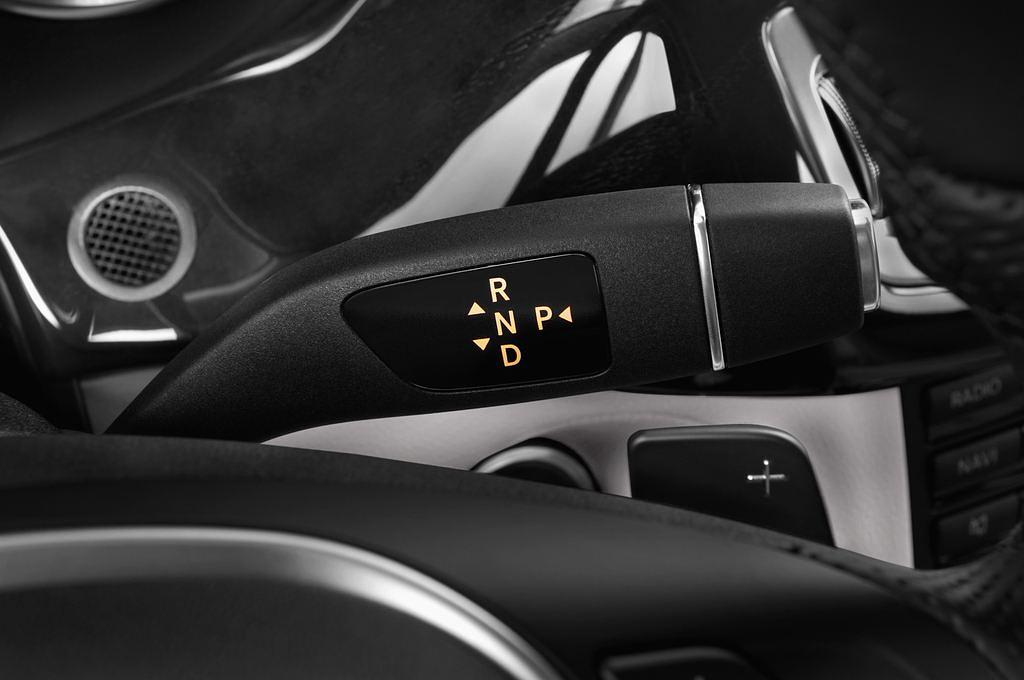 Mercedes CLS (Baujahr 2013) - 5 Türen Schalthebel