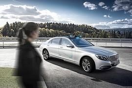 Kommunikation der autonomen Fahrzeuge - Zeichensprache