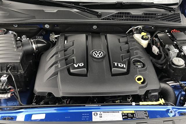 VW Amarok 3.0 TDI V6 4motion - im Boost kann der Dreiliter-V6-Diesel noch ein paar Zusatz-PS mobilisieren