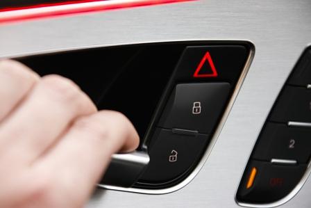 Audi Aussteigewarnung