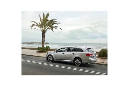 Toyota Avensis aufgefrischt