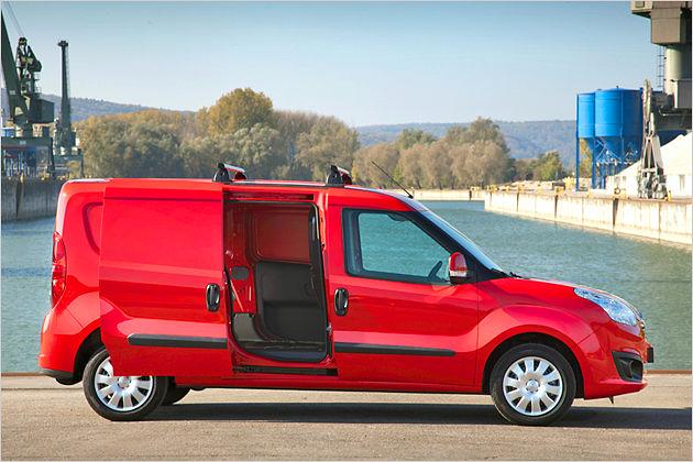 Schiebetüren kosten beim Kastenwagen Aufpreis - 280 Euro pro Stück