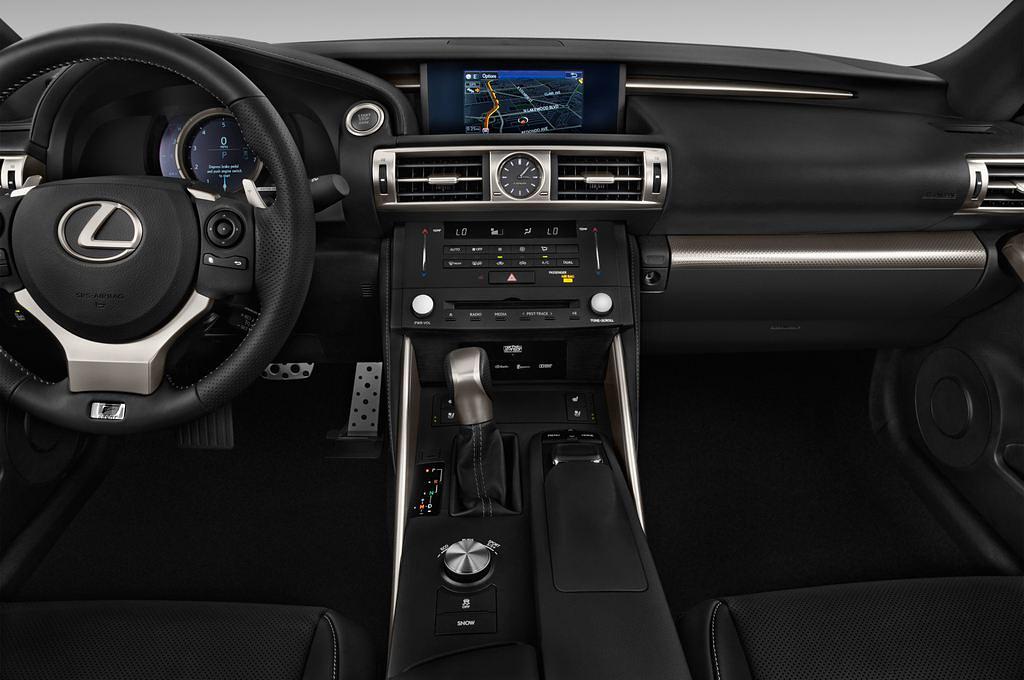 Lexus IS (Baujahr 2016) - 4 Türen Mittelkonsole