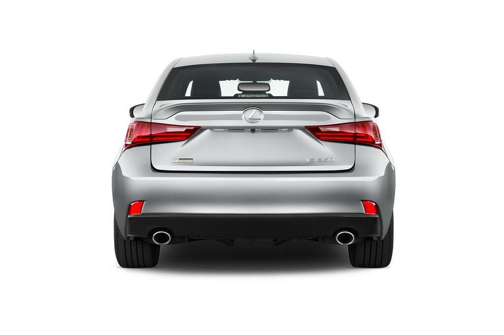 Lexus IS (Baujahr 2016) - 4 Türen Heckansicht
