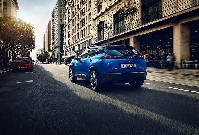 Peugeot 2008 / e-2008