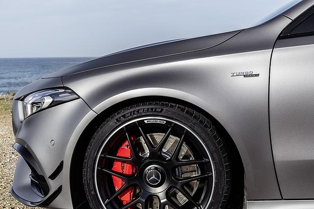 Mercedes AMG A45 S