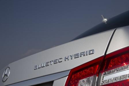 Die Bezeichung Mercedes E 300 Bluetec Hybrid ist elendig lang