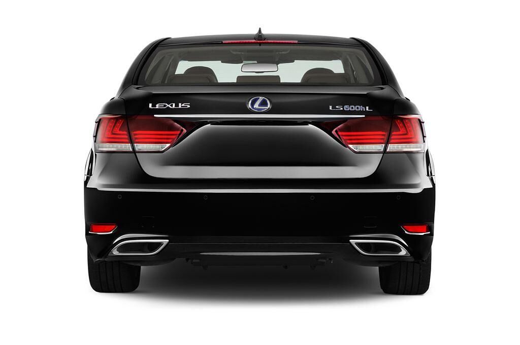 Lexus Ls (Baujahr 2016) 600H L 4 Türen Heckansicht