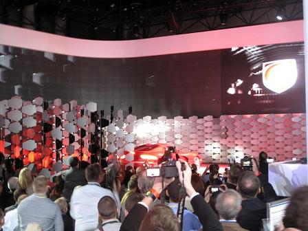 BMW Messestand auf der New York Motorshow 2012
