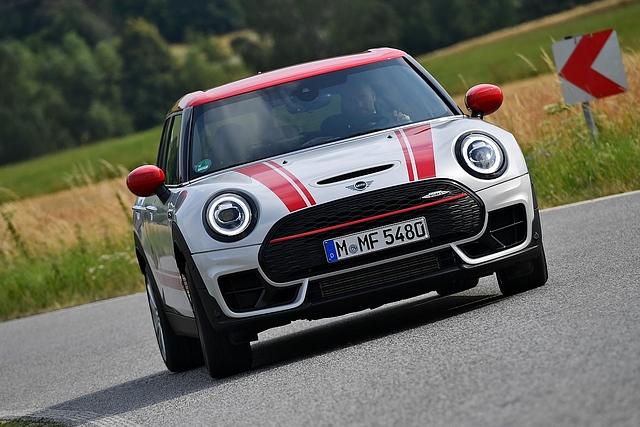 Der Mini John Cooper Works Clubman hat ein umfassendes Facelift bekommen