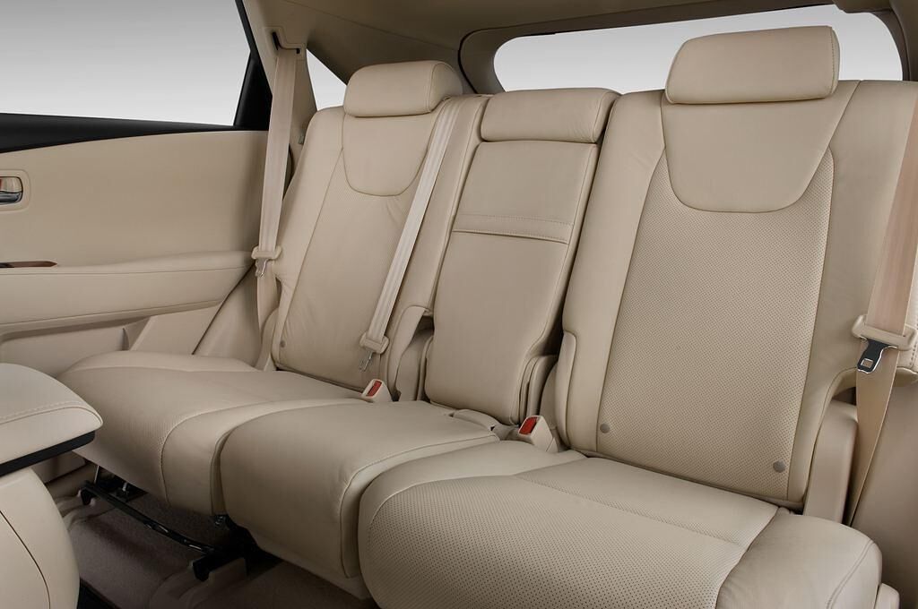 Lexus RX (Baujahr 2010) Executive Line 5 Türen Rücksitze