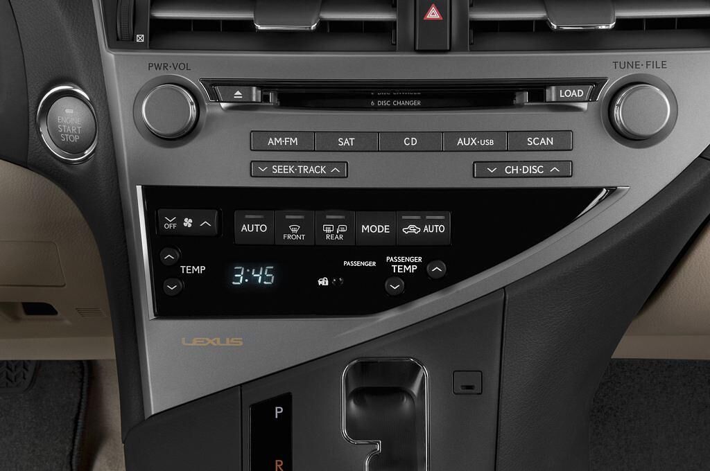 Lexus RX (Baujahr 2010) Executive Line 5 Türen Temperatur und Klimaanlage