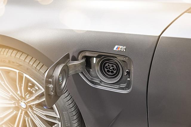 BMW 330e PHEV
