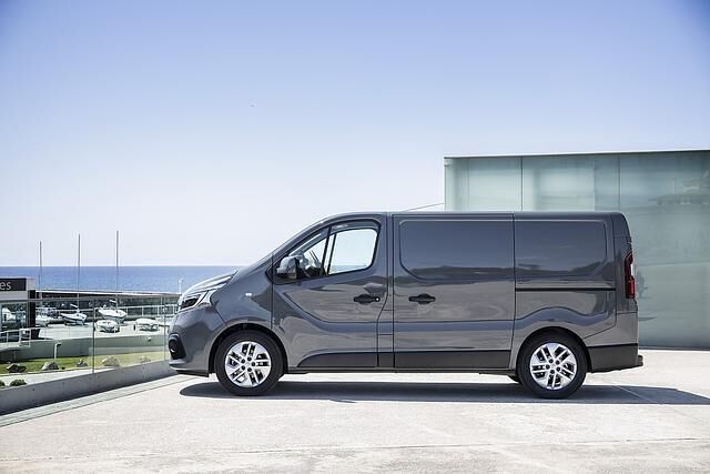 Den Renault Trafic SpaceClass gibt es in zwei verschiedenen Längen