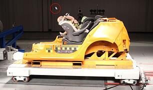 Kindersitztest 2019 - Zwei fallen durch