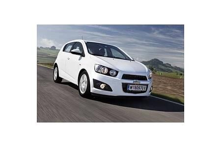 Chevrolet Aveo: Kleinwagen mit fünf Sternen