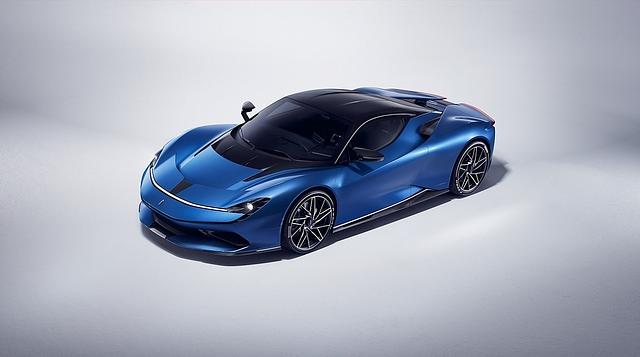 Der Pininfarina PF0 kratzt mit 1397 kW /1900 PS ebenfalls an der 2.000 PS Grenze