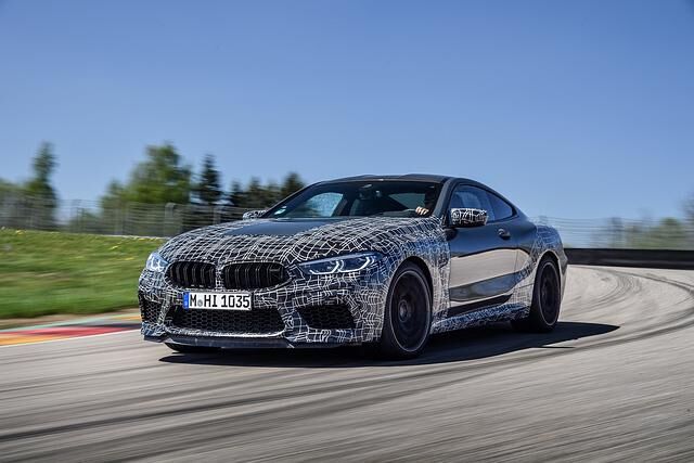 BMW M8  - Mehr Konfigurationsmöglichkeiten für den aktiven Fahrer 