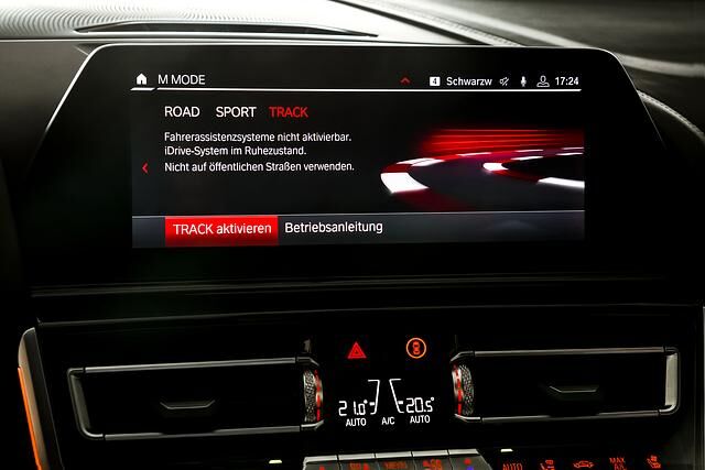 Die Anzeigen passen sich den gewählten Einstellungen an
