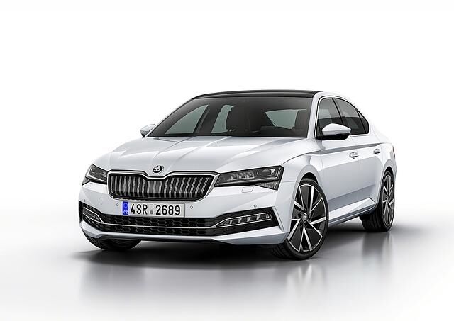 Die Systemleistung des Skoda Superb PHEV beträgt 160 kW / 218 PS