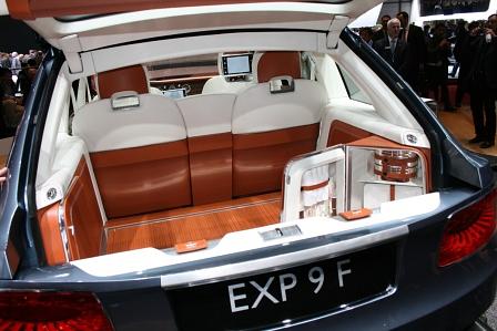 Genf 2012: Bentley SUV-Studie EXP 9 F