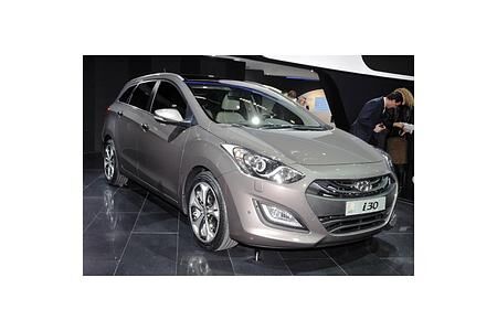 Genf 2012: Zweite Generation des Hyundai i30cw gibt ihr Debüt