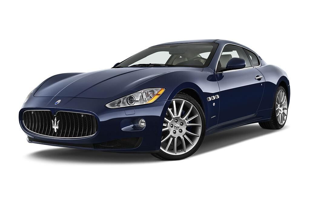 Maserati Granturismo (Baujahr 2010) S 2 Türen seitlich vorne mit Felge