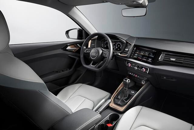 Der Audi A1 bietet selbst großen Fahrern sehr gute Platzverhältnisse