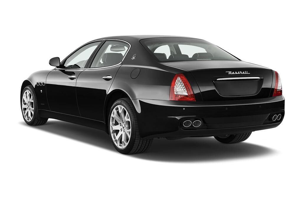 Maserati Quattroporte (Baujahr 2010) - 4 Türen seitlich hinten