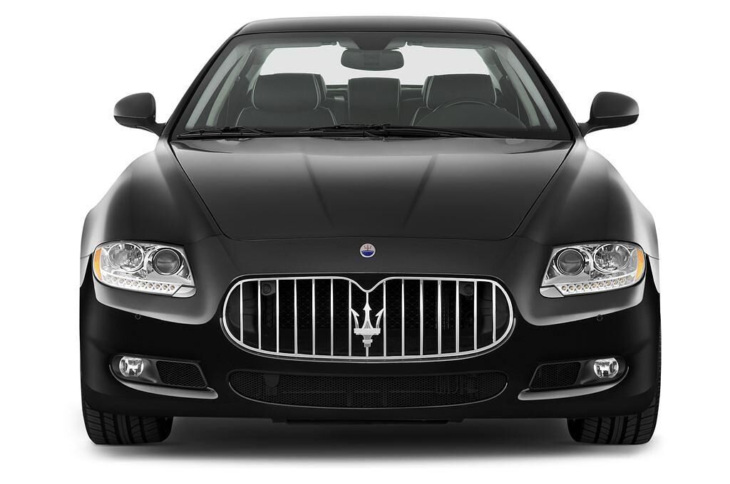 Maserati Quattroporte (Baujahr 2010) - 4 Türen Frontansicht