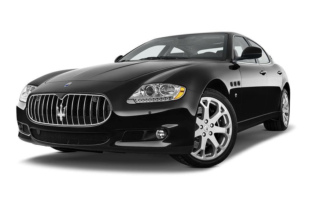 Maserati Quattroporte (Baujahr 2010) - 4 Türen seitlich vorne mit Felge