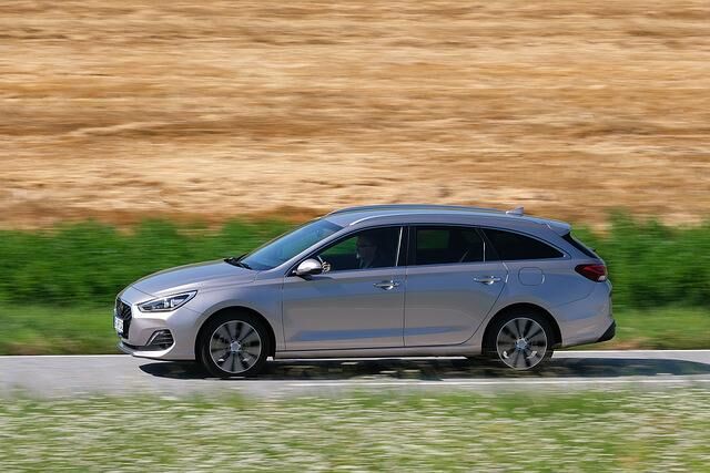 Mit fast 4,60 Meter Länge ist der Hyundai i30 Kombi eine stattliche Erscheinungen