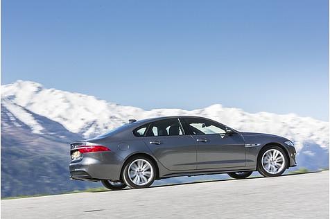 Jaguar XF 2.0d AWD